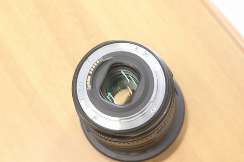 Canon 105mm 4l is - canon,